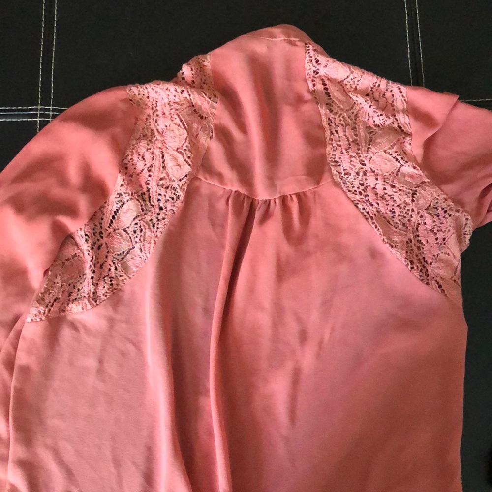Blouse - Picture 2 of 2